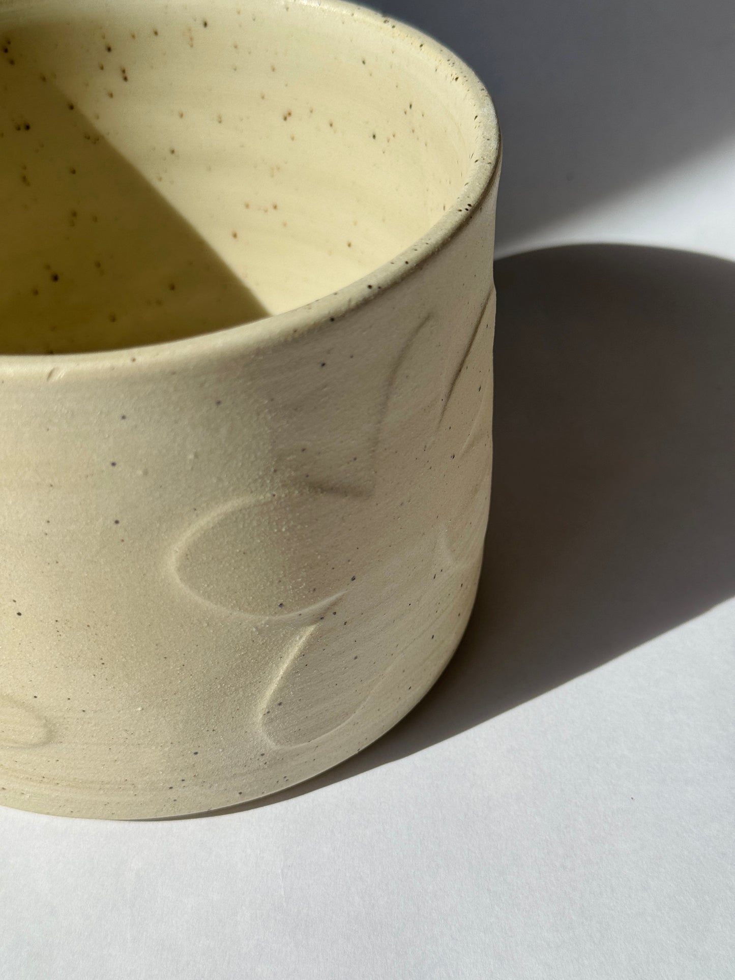 Cache pot