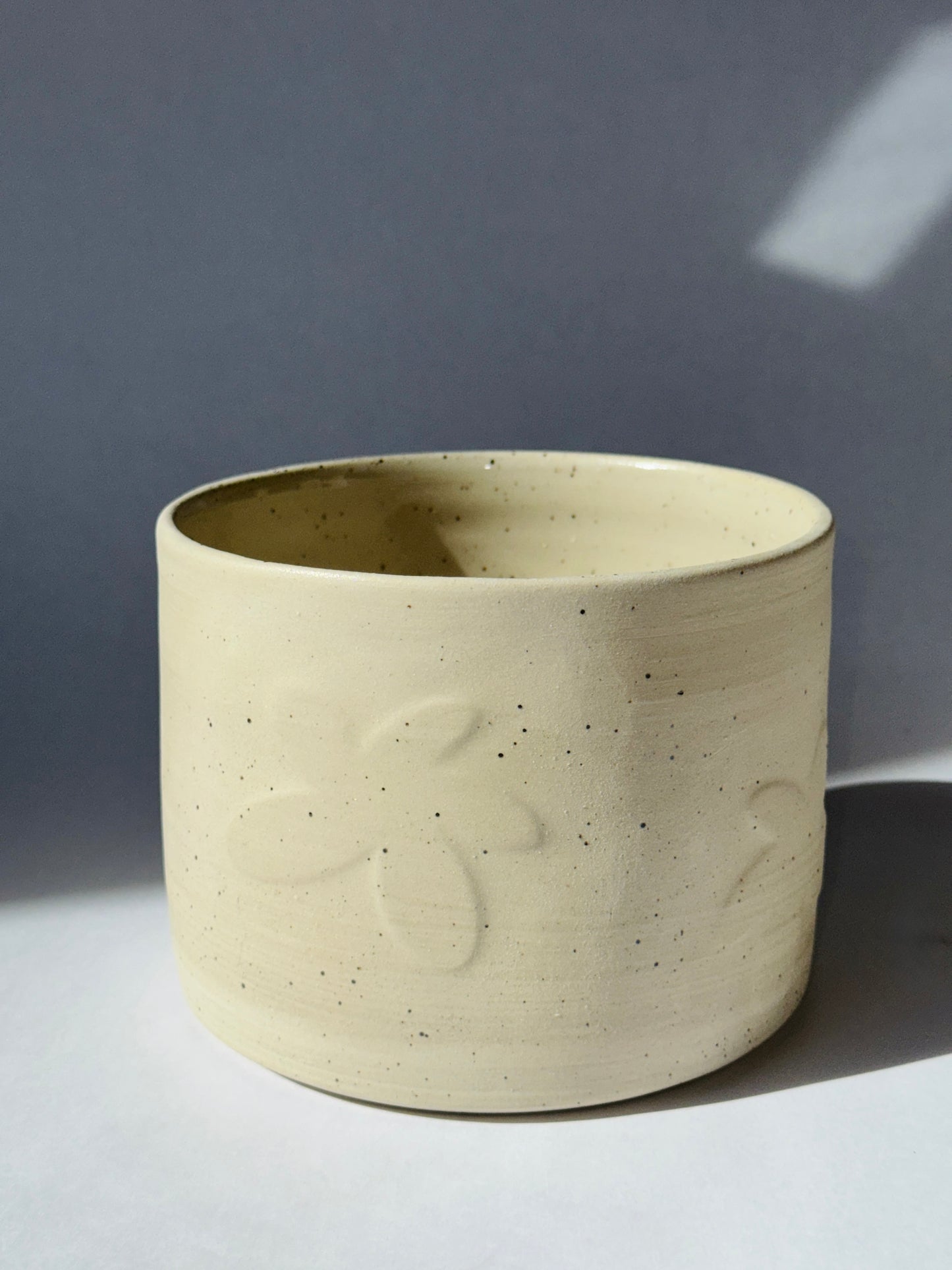 Cache pot