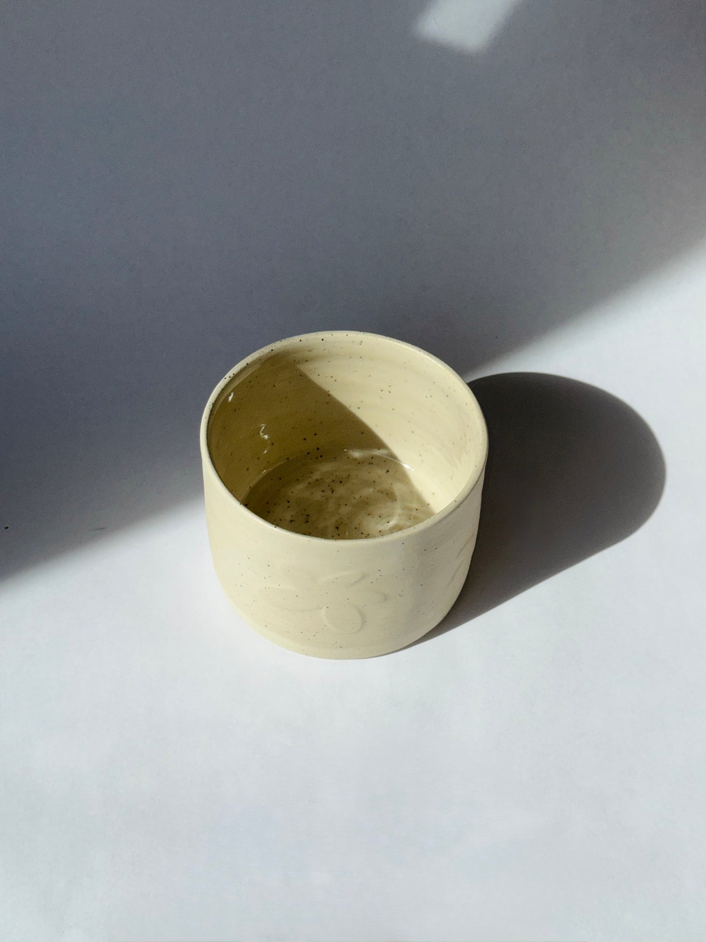 Cache pot